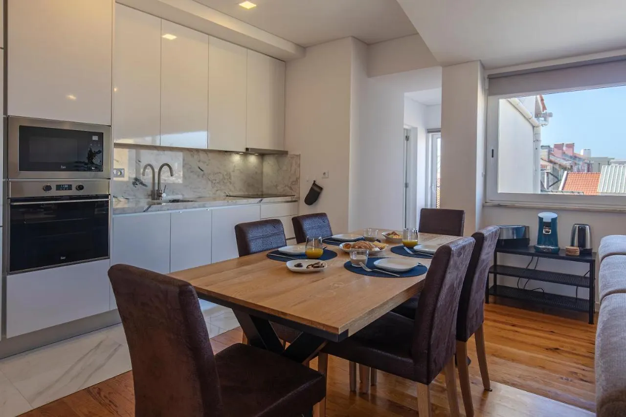 Classy Two Bedroom View Lisbon Portugal