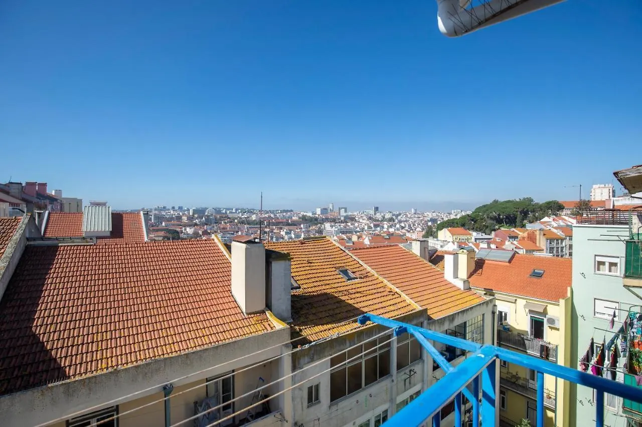 Classy Two Bedroom View Lisbon Apartment
